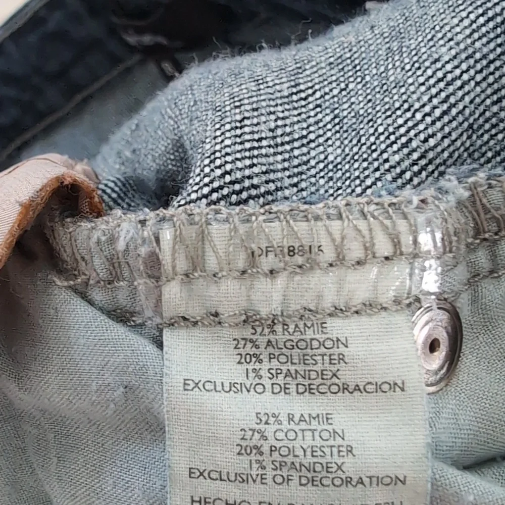 Daisy Fuentes y2k women